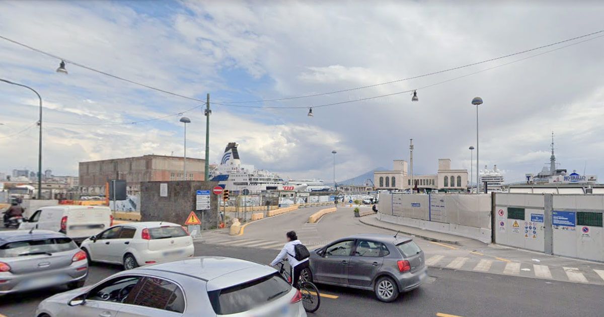 Molo Beverello Napoli