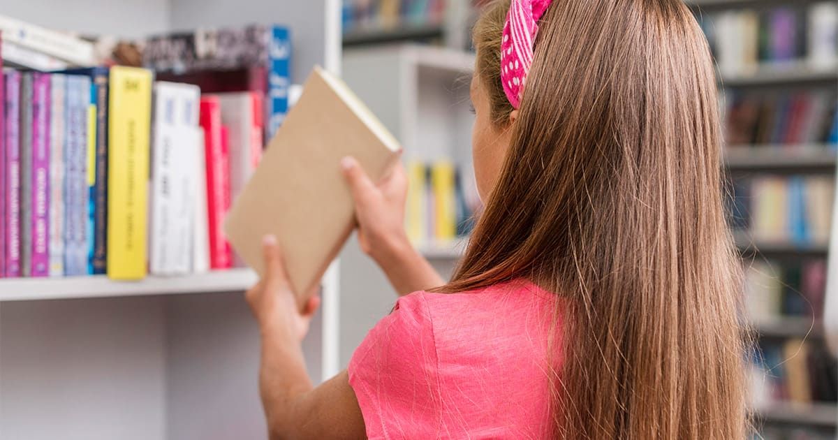 Libri scolastici a Napoli