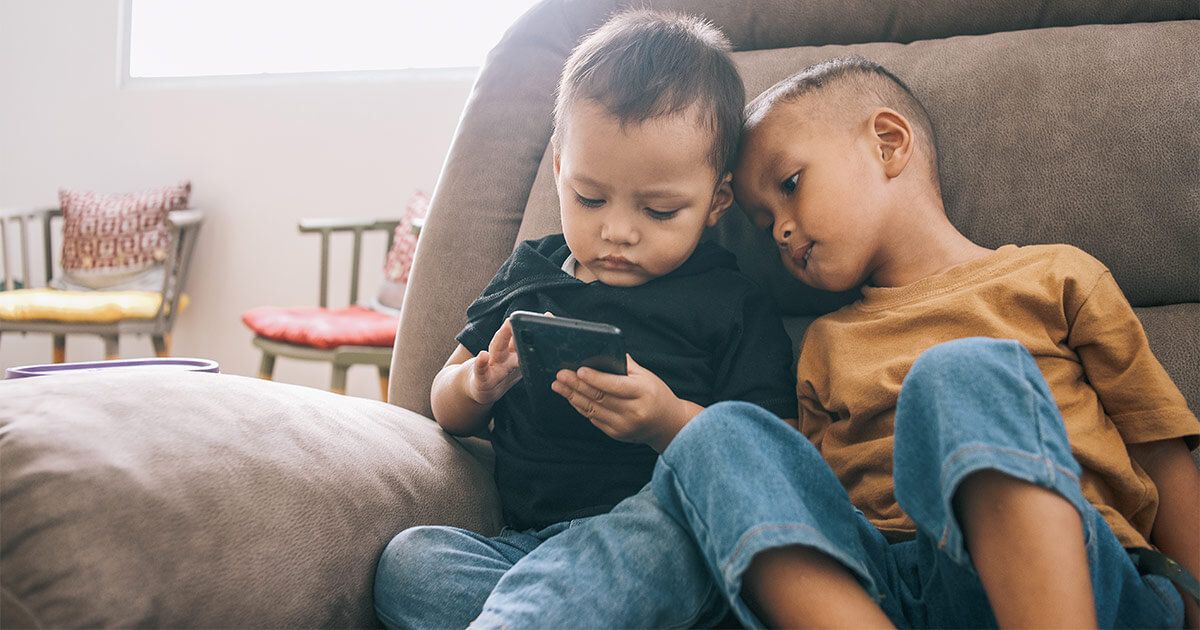 Uso troppo precoce dello smartphone